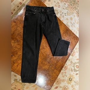 Wrangler Men's Jeans. Size: 34x32. Regular fit. Black.